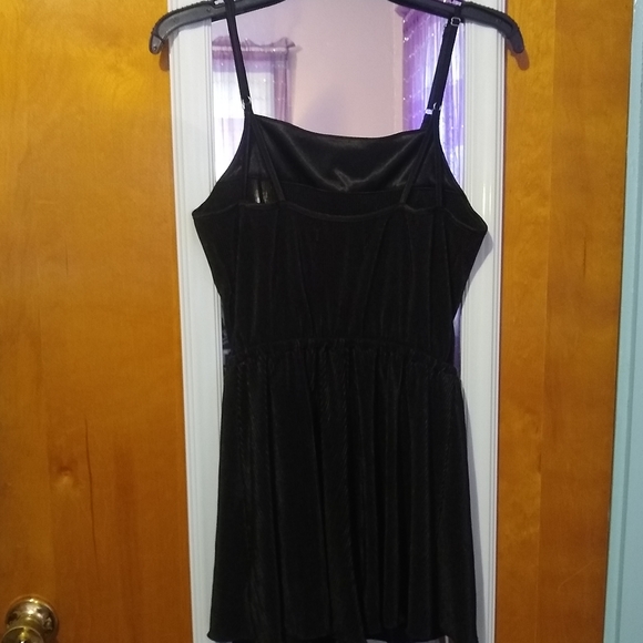 NWT Urban Outfitters Black Romper - Picture 5 of 16